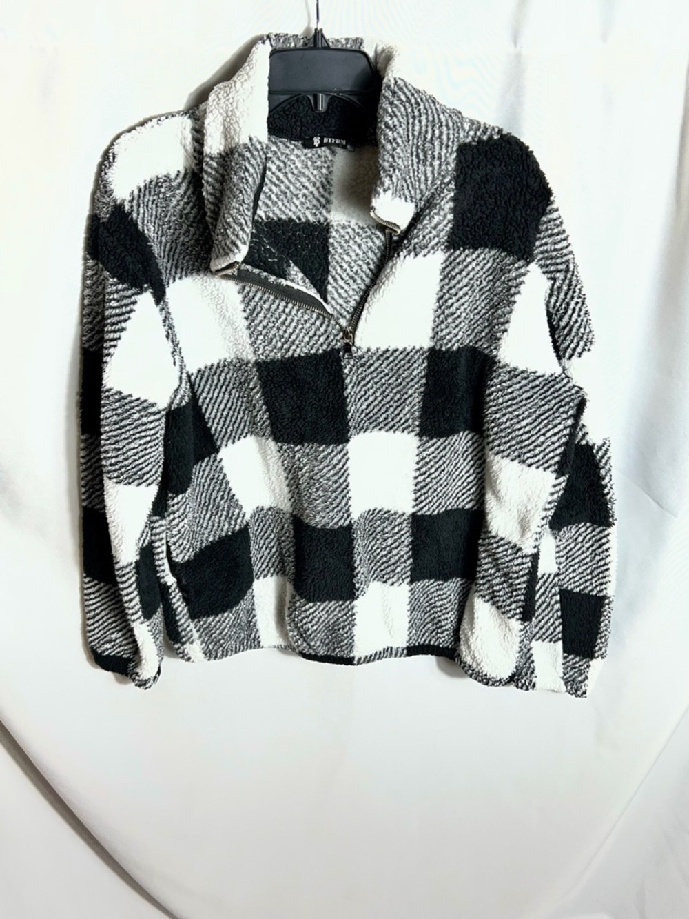 BTFBM Buffalo Plaid Sherpa Pullover Black White 1/4 Zip Pockets XL Cozy